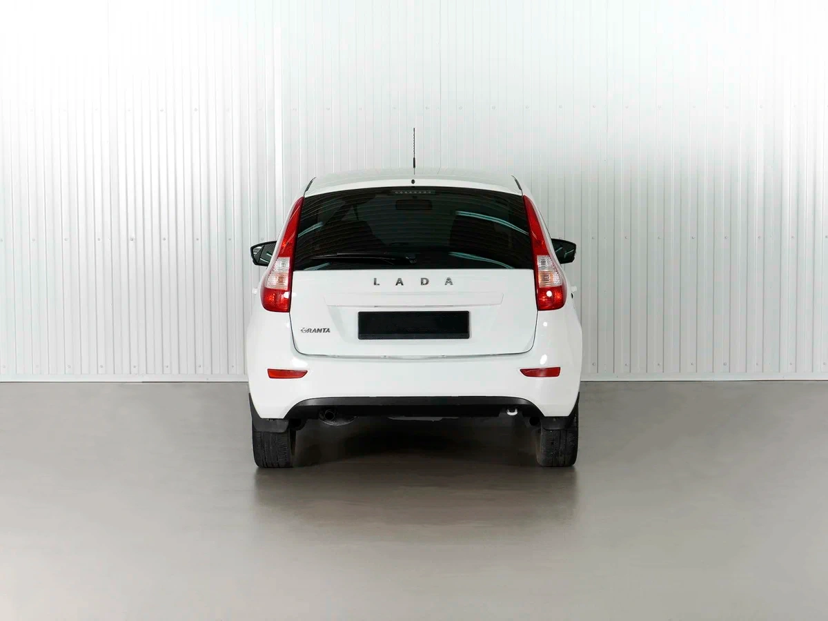 Lada Granta Хэтчбек в Краснодар - фото №4
