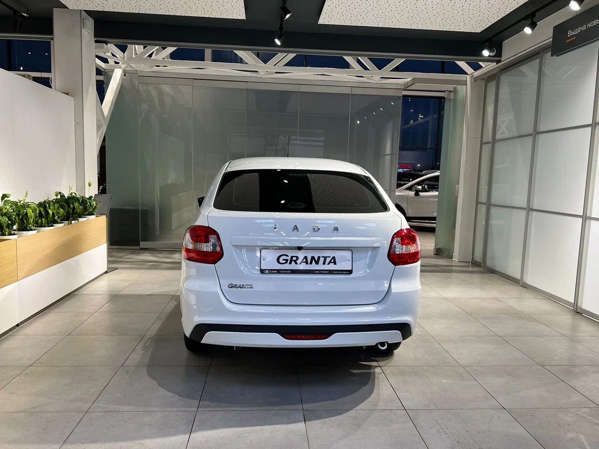 Lada Granta Лифтбек в Краснодар - фото №4